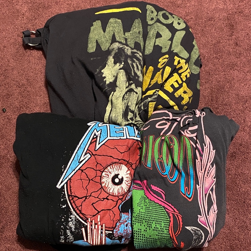 Torrid Graphic Band Tee Bundle: Metallica, Fleetwood Mac, Bob Marley Size 6
